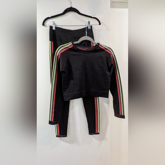 Fabletics Black Athletic Set With Pink And Green Stripes - Picture 2 of 12